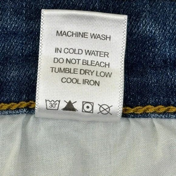 Judy Blue Relaxed Fit Jeans Womens Size 7/28 Medium Wash Distressed - Picture 11 of 11